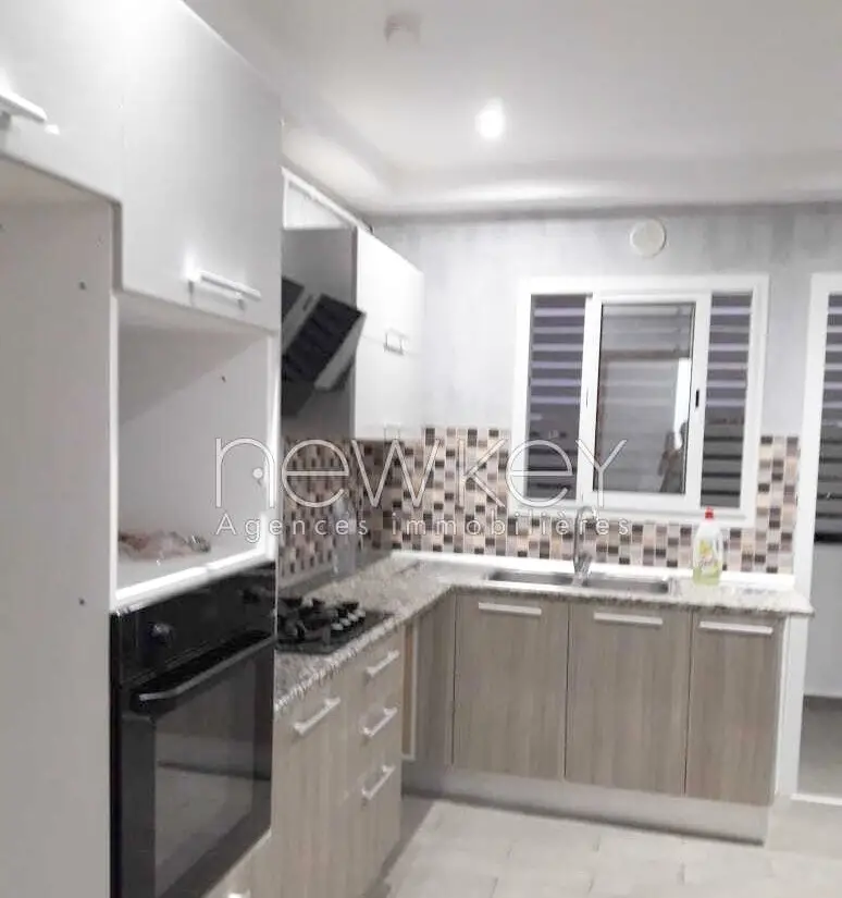 Appartement S+2 à louer à La Soukra