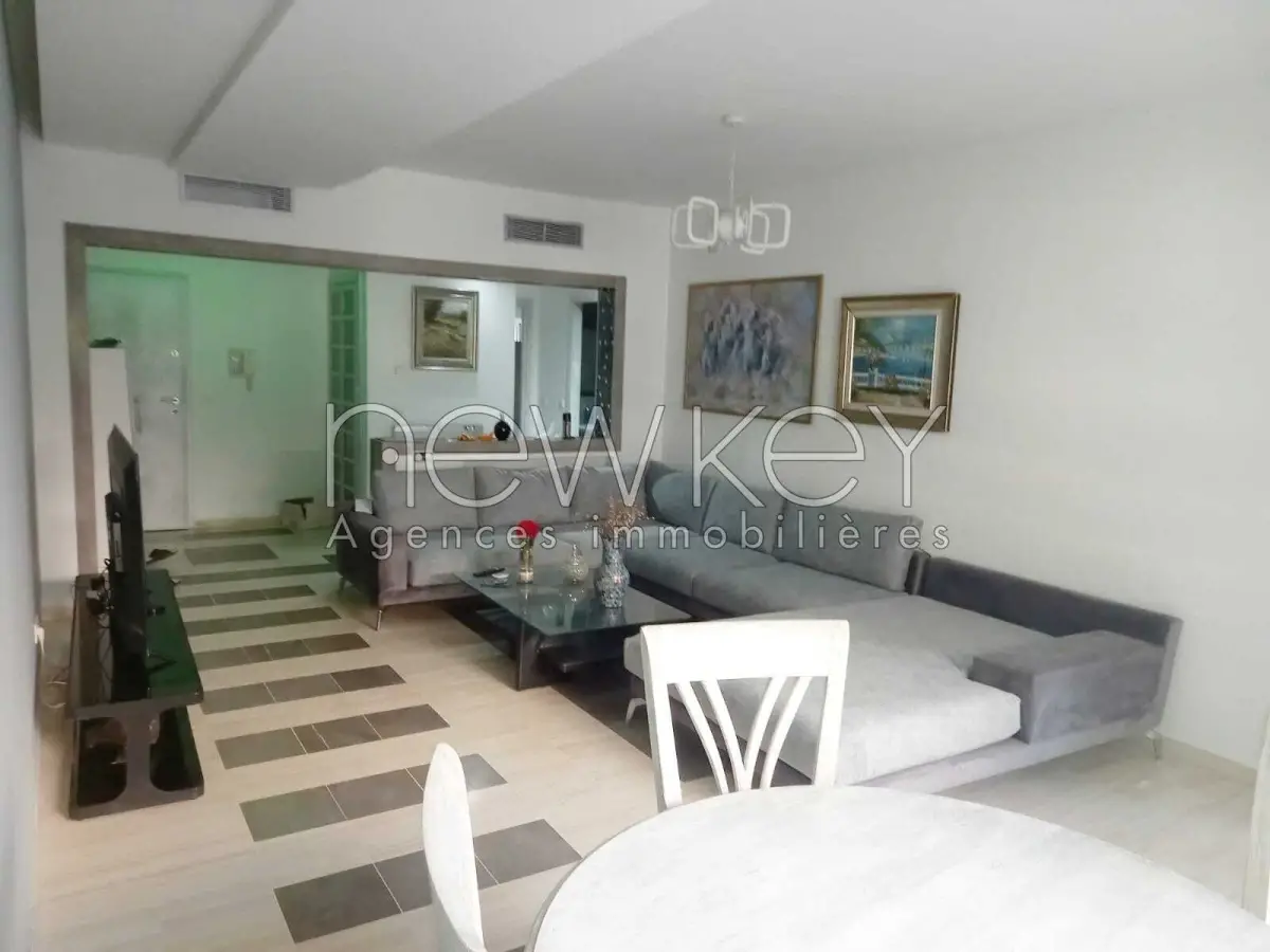 Appartement Richement meublé S+3