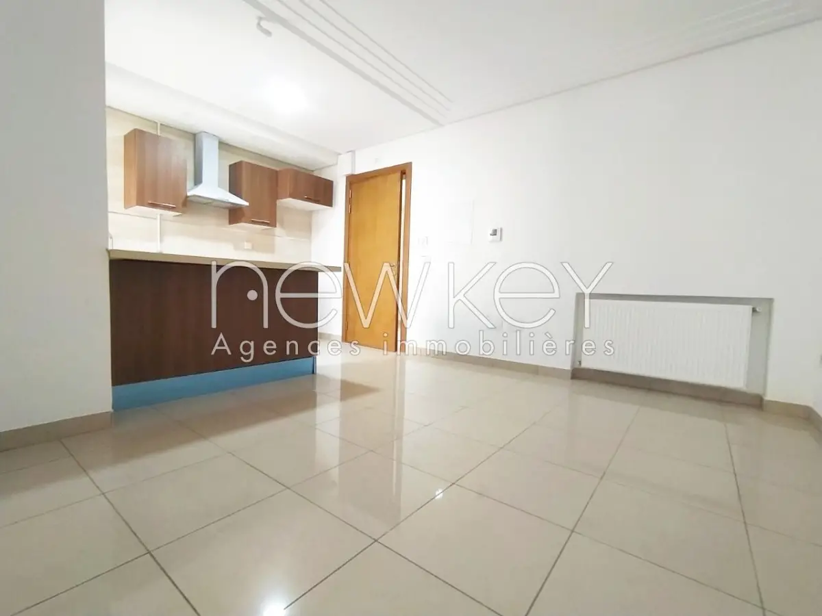 Un Appartement S+1 Direct Promoteur à vendre à La Soukra
