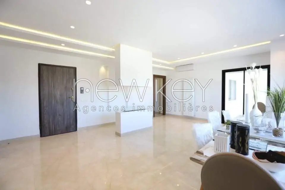 Un Appartement S+1 sur plan à vendre à La Soukra