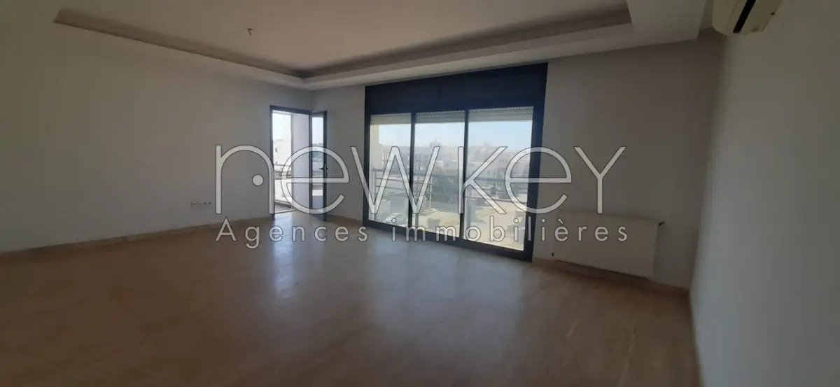 Un Appartement S+2 à louer à Ain Zaghouan Nord