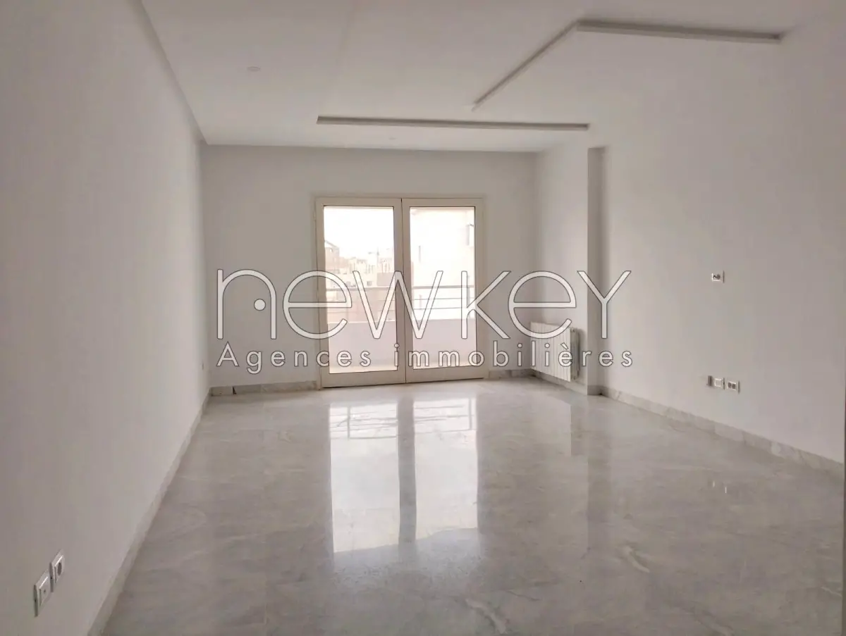 Appartement S3 Neuf à vendre aux jardins de Carthage