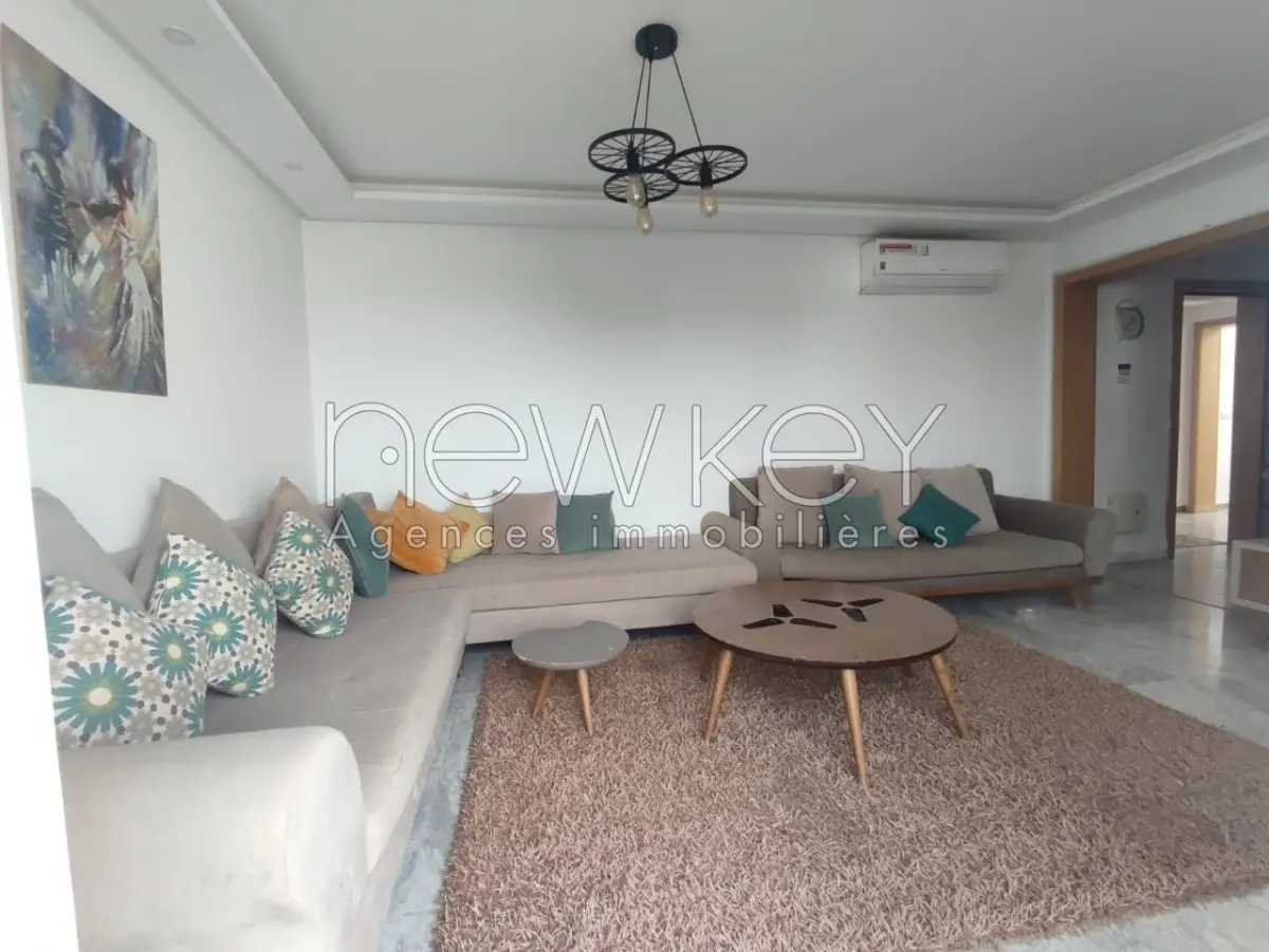 Un Appartement S+2 à louer à La Soukra