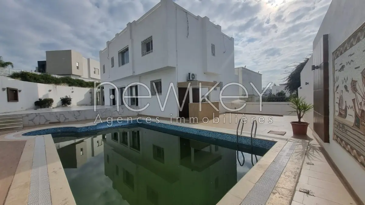 Magnifique villa à Gammarth