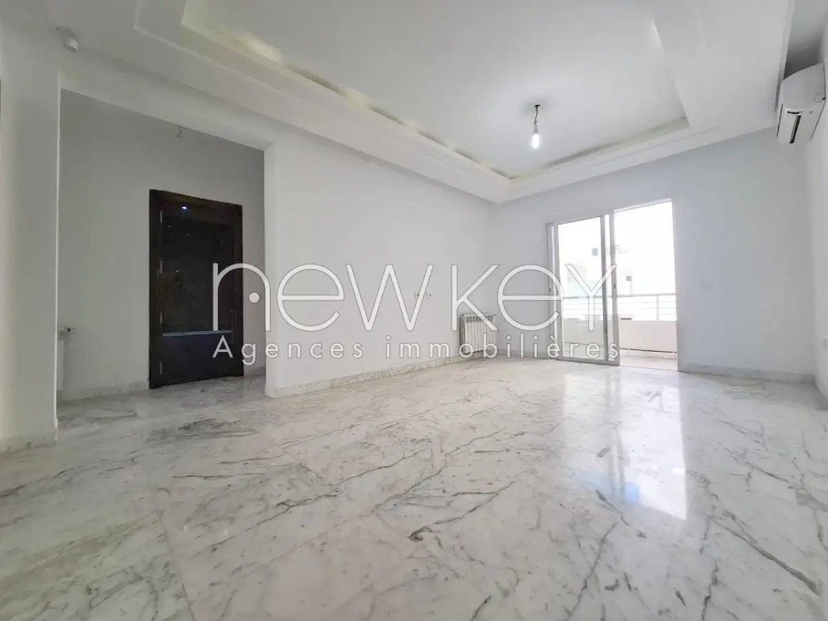 Un Appartement S+2 à louer à Ain Zaghouan Nord