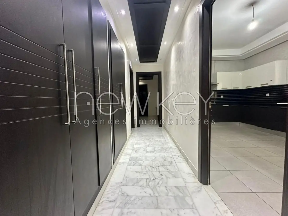 Appartement S+3 à louer  au lac 2