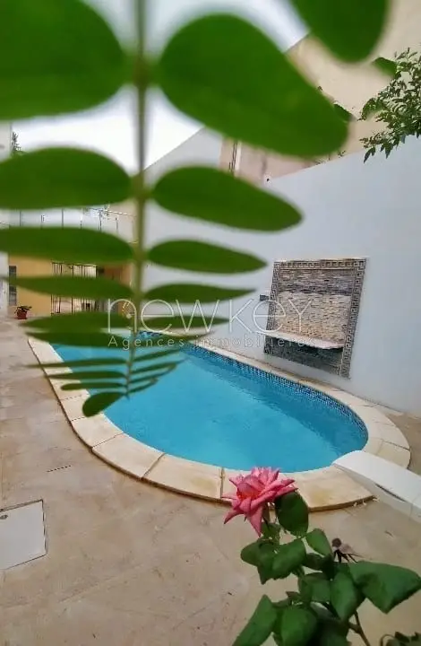 S3 meublé avec piscine à louer aux Jardins de Carthage