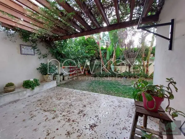 Magnifique S+3 avec jardin à La Marsa