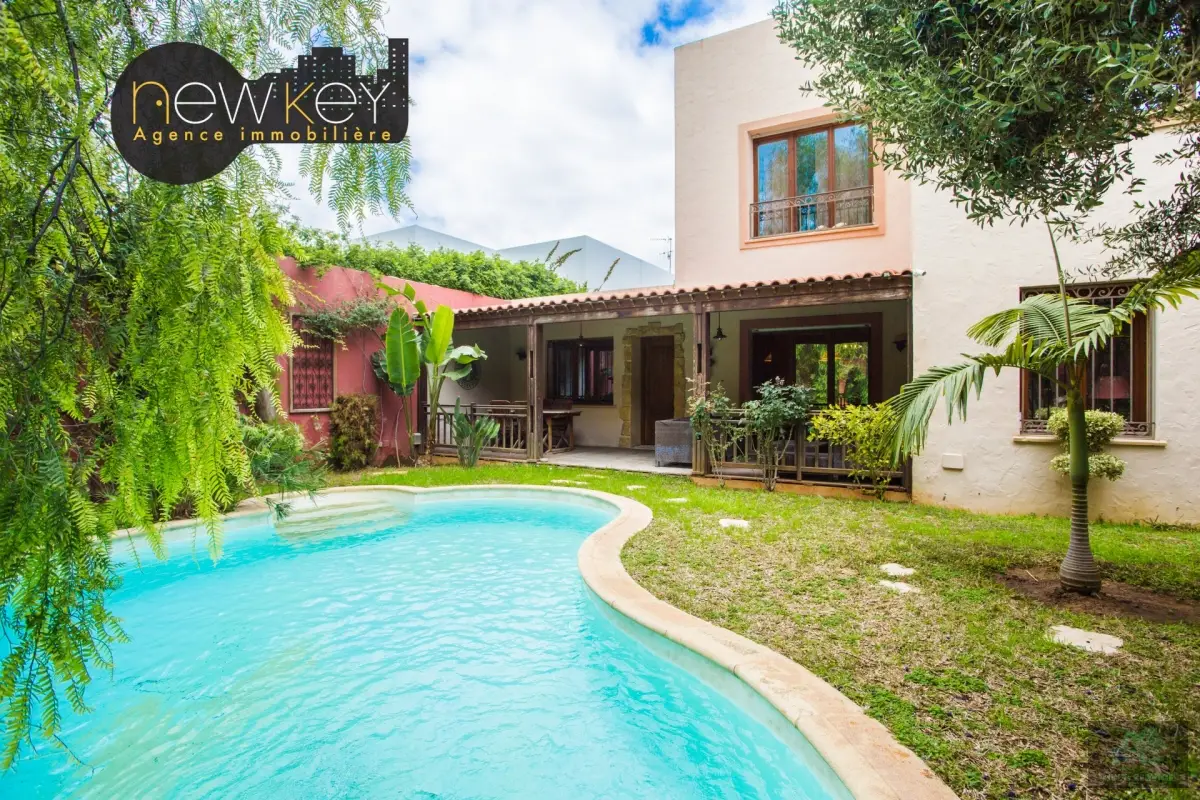 Unique villa meublée style rustique