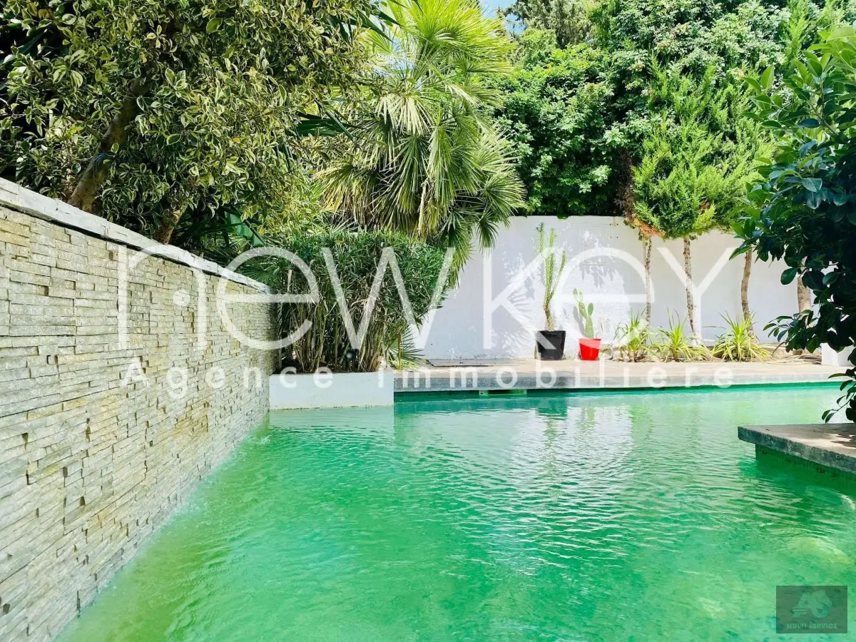 Unique villa jumelée à la marsa