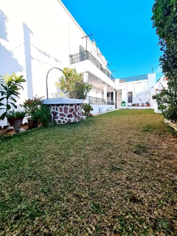 Rdc de villa (s 3) meublé à la Marsa