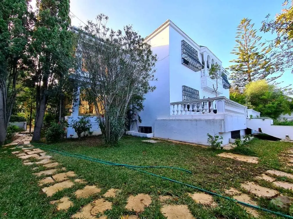 Belle villa à Gammarth