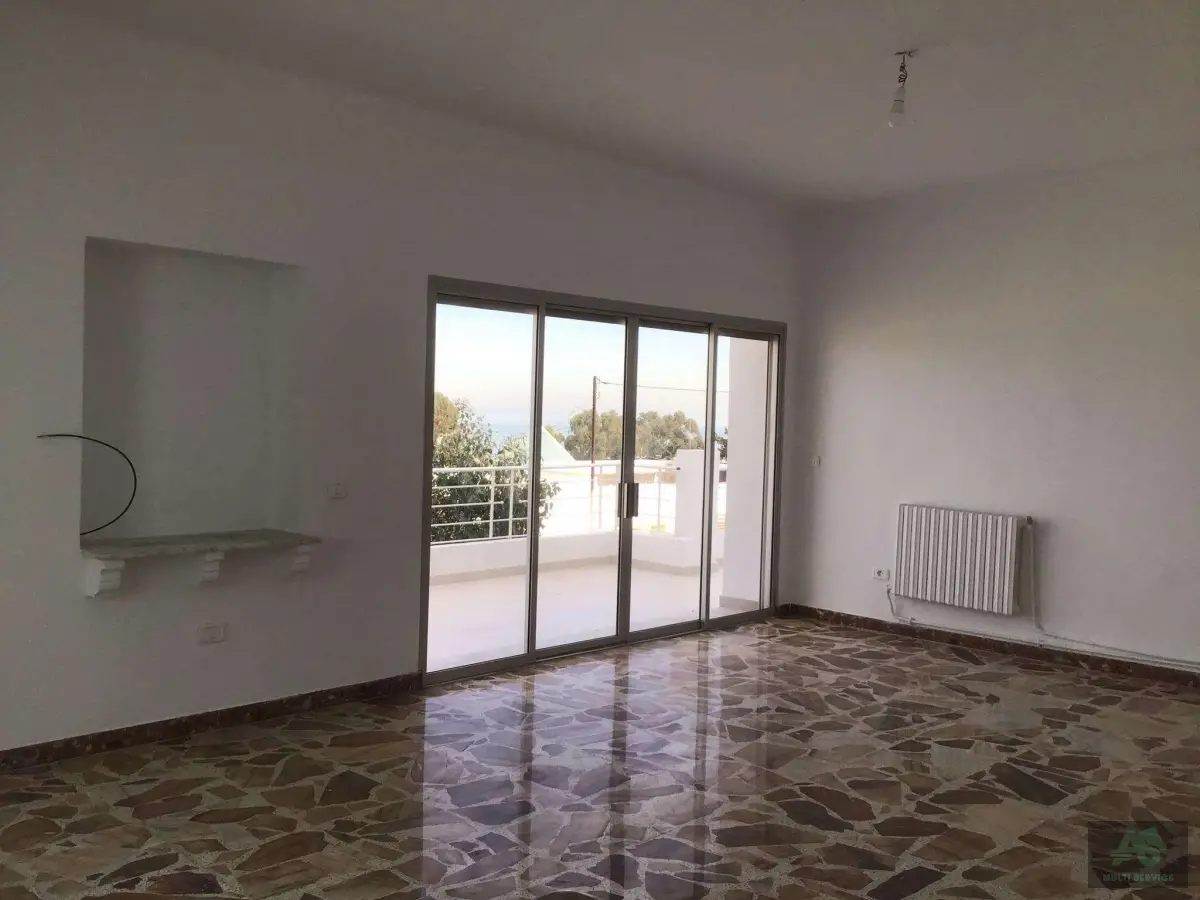 Etage de villa S 3 à la Marsa