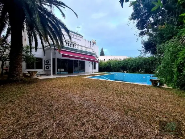 Magnifique villa à la Soukra