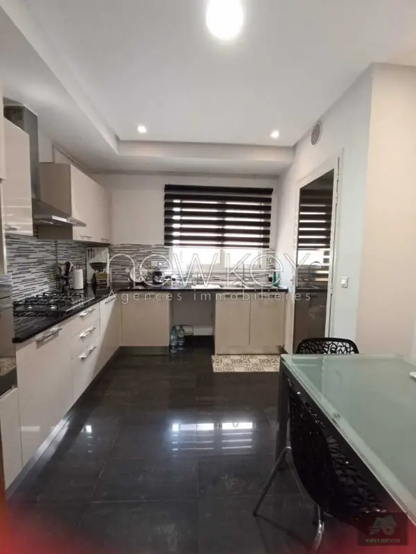 Appartement s+2 à la Marsa