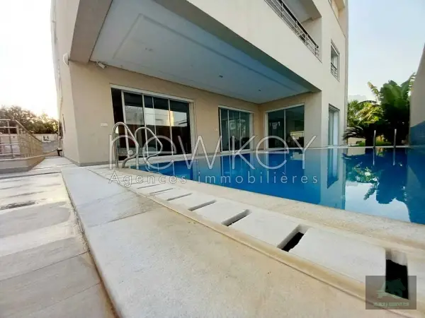 Magnifique Duplex S+6 à la Marsa