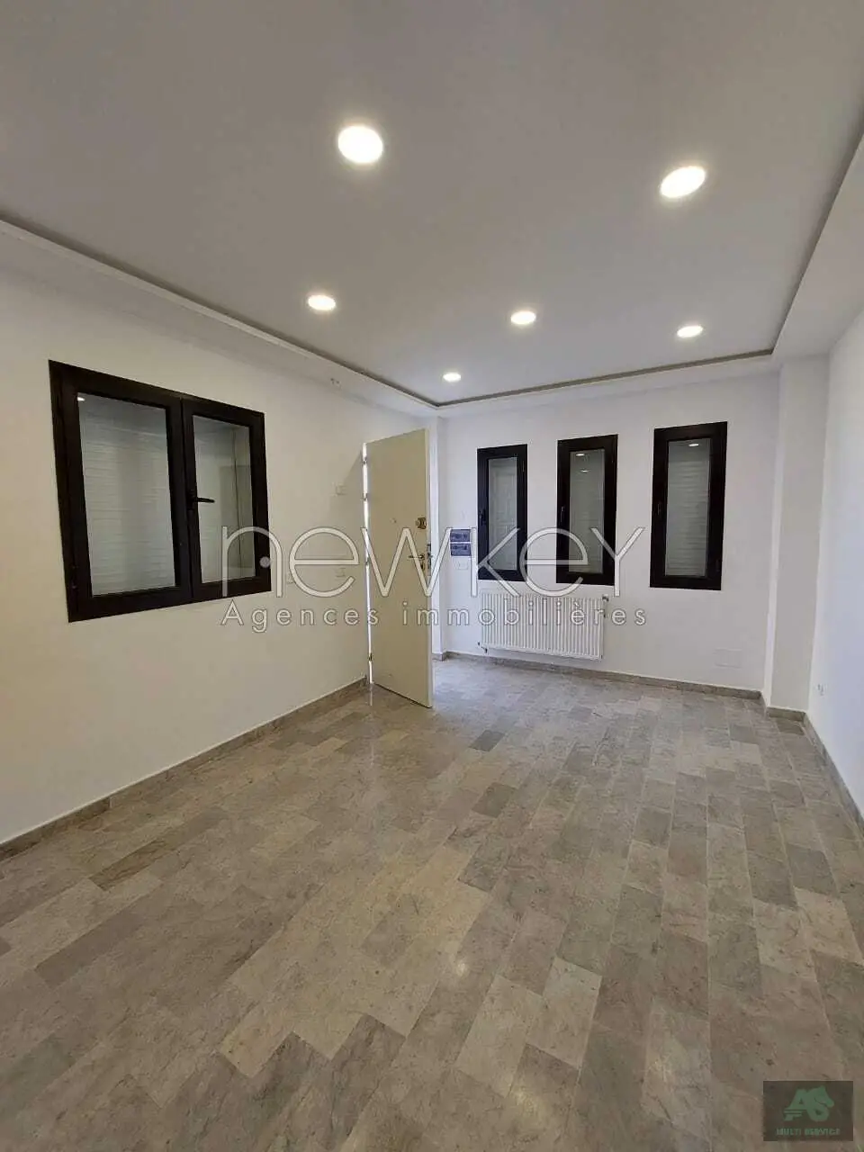 Bureau A+1 à Marsa Ville