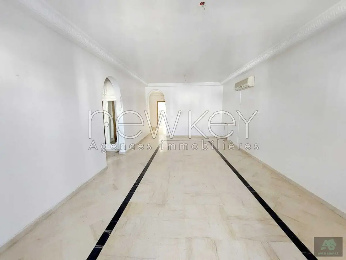 Etage de villa s3 La Marsa