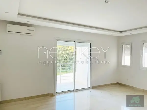 Appartement S2 à louer à La Soukra
