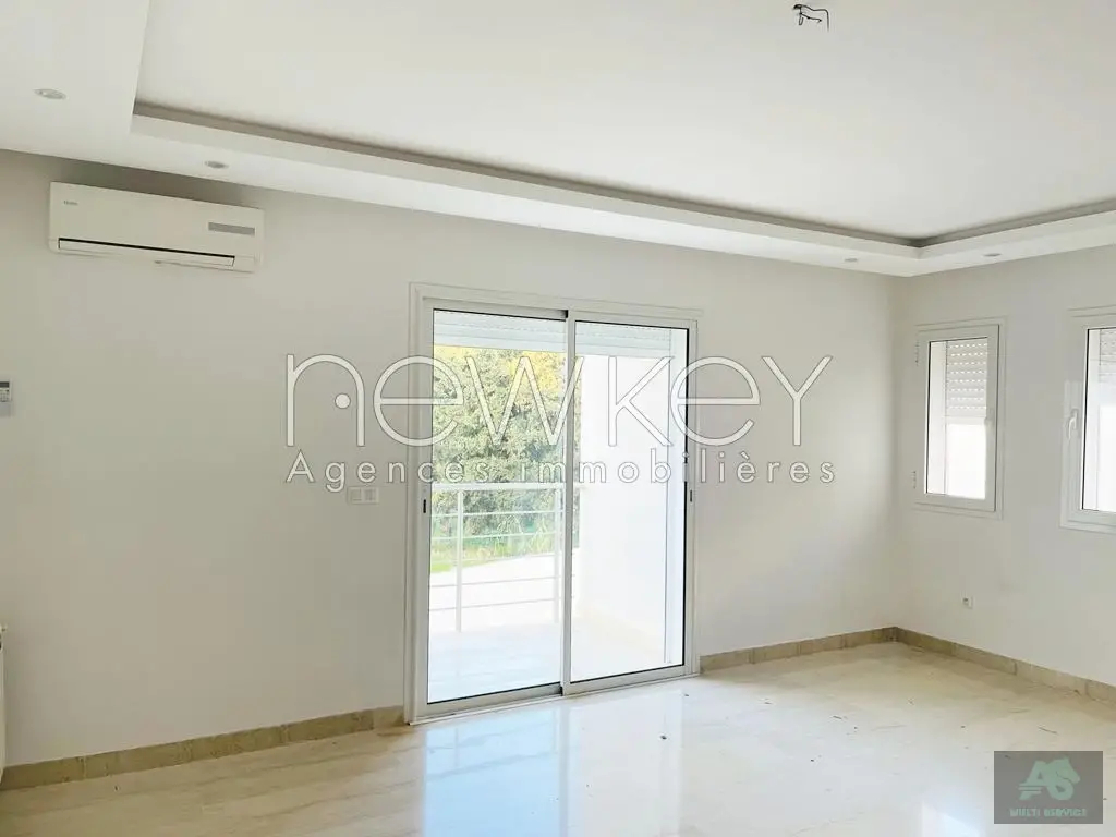 Appartement S2 à louer à La Soukra