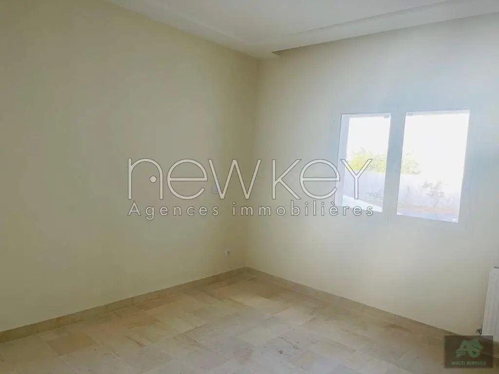Appartement S1 à vendre à La Soukra
