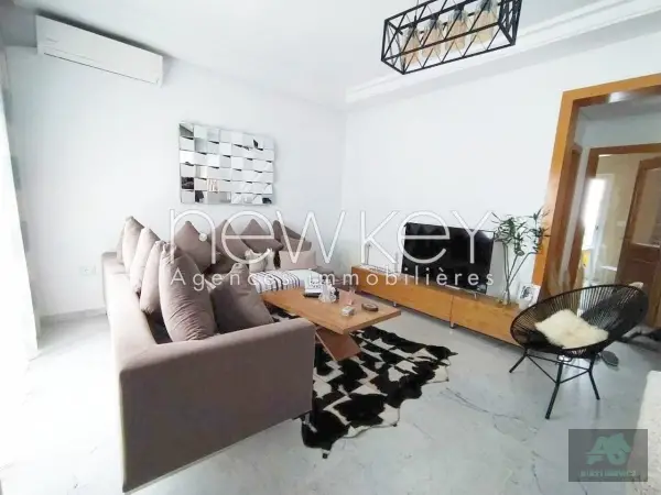 Bel Appartement S2 à vendre à La Soukra