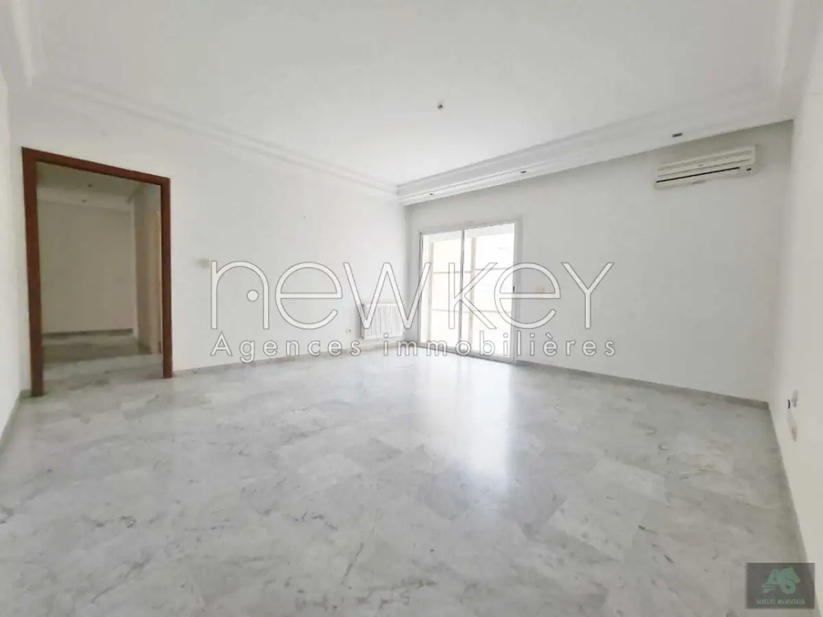 Appartement S3 à Louer à Ain Zaghouan Nord
