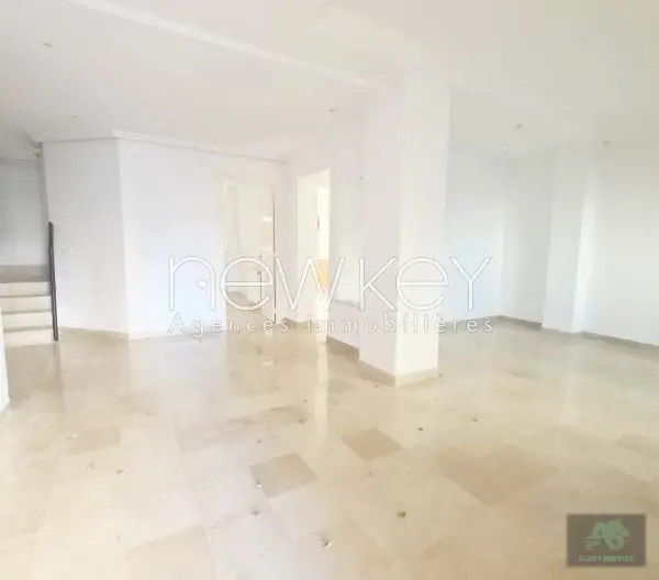 Duplex S5 à vendre aux Jardins de L'Aouina