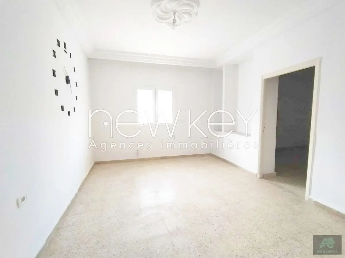 Immeuble à vendre à La Soukra
