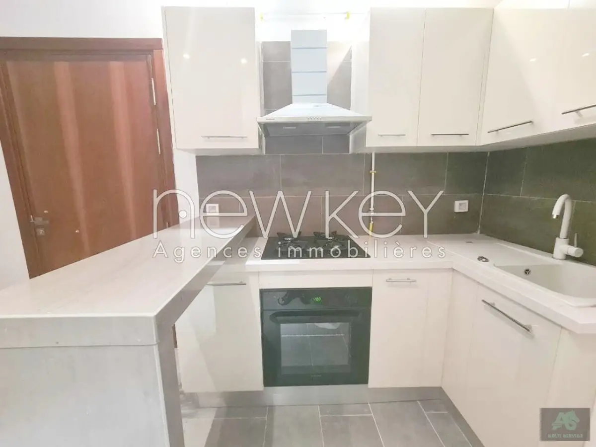 Appartement S1 à vendre à La Soukra