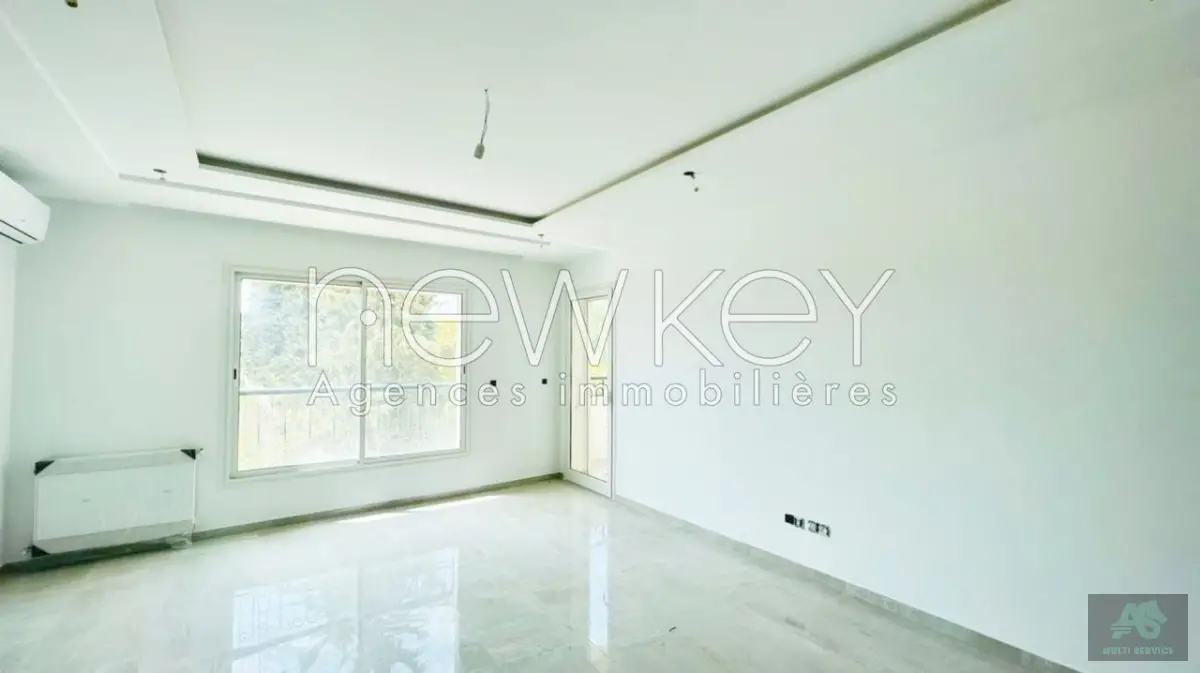 Bel Appartement S2 Neuf à La Soukra