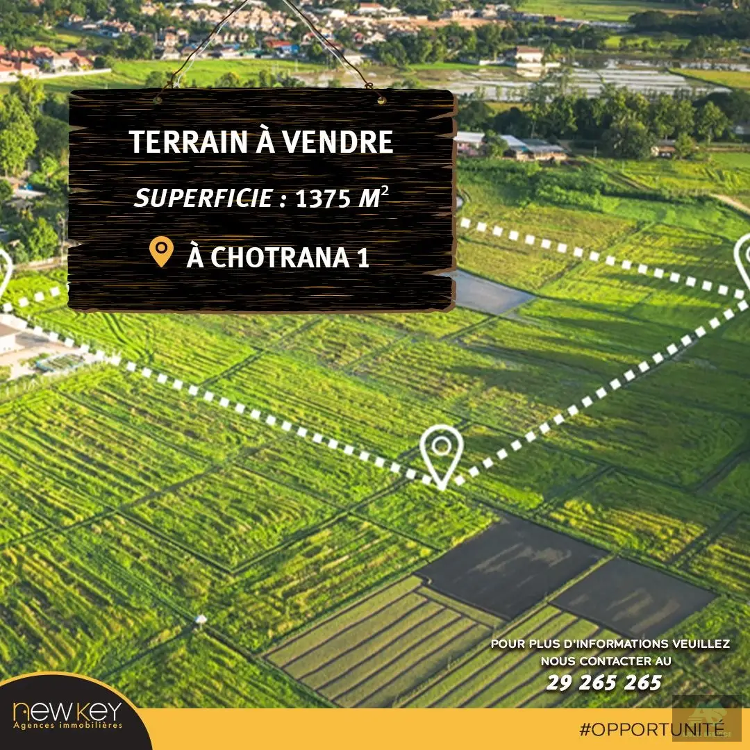 Terrain de 1375 m² à Chotrana 1