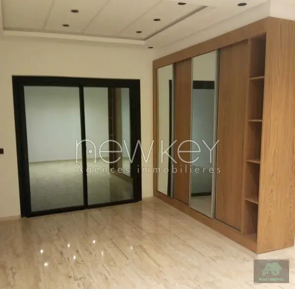 Bel Appartement S2 à vendre à Ain Zaghouan Nord