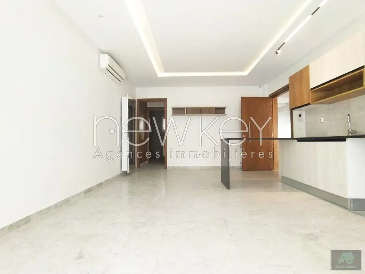Appartement S1 avec jardin à La Soukra