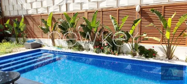 Appartement S3 avec piscine à vendre à La Soukra