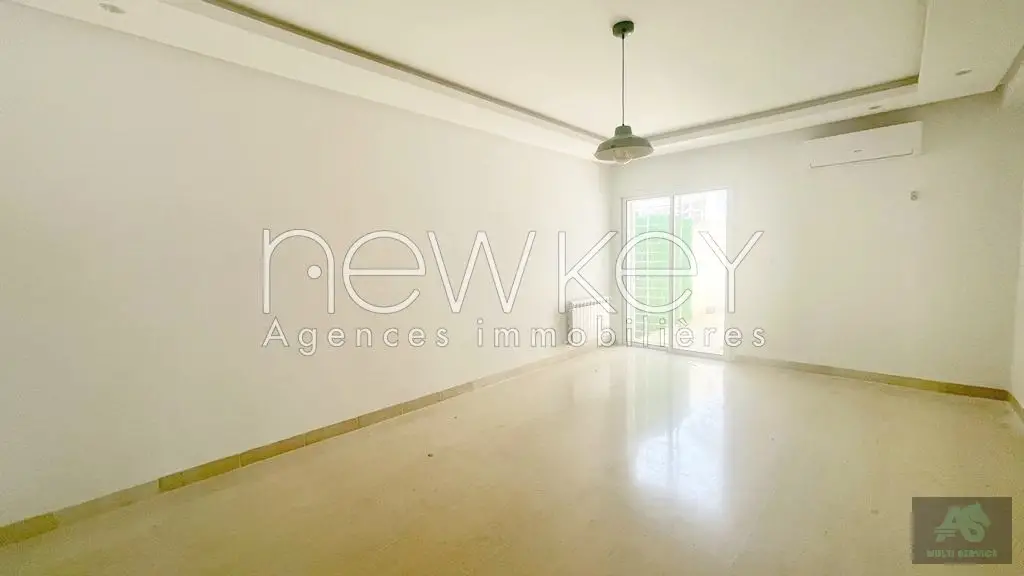 Appartement S2 avec jardin à louer à La Soukra