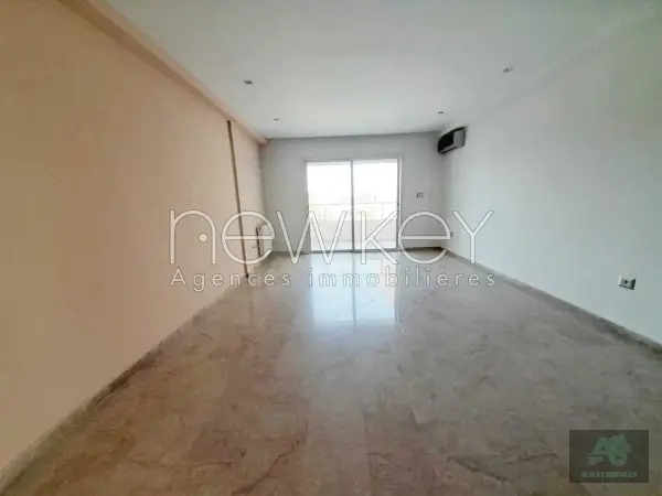 Superbe Appartement S3 À Louer Près De Carrefour