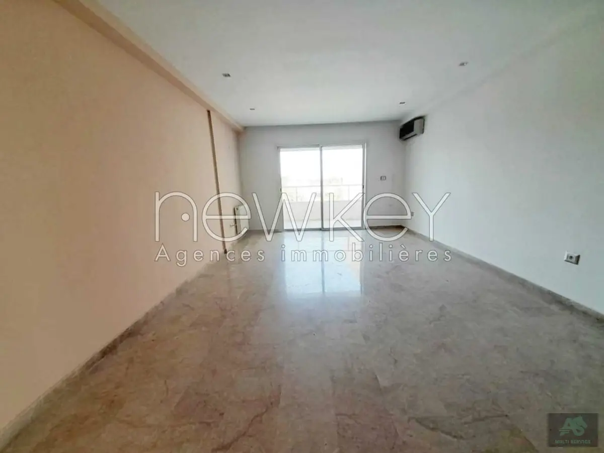 Superbe Appartement S3 À Louer Près De Carrefour