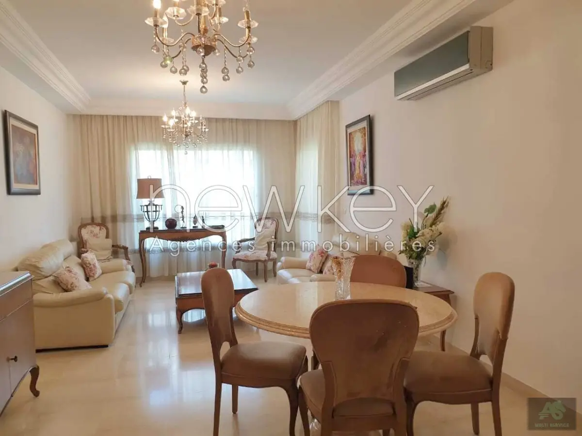 Appartement S+3 à vendre à Ain Zaghouan Nord