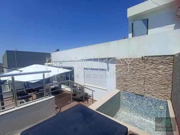 Appartement s+3 à la Marsa