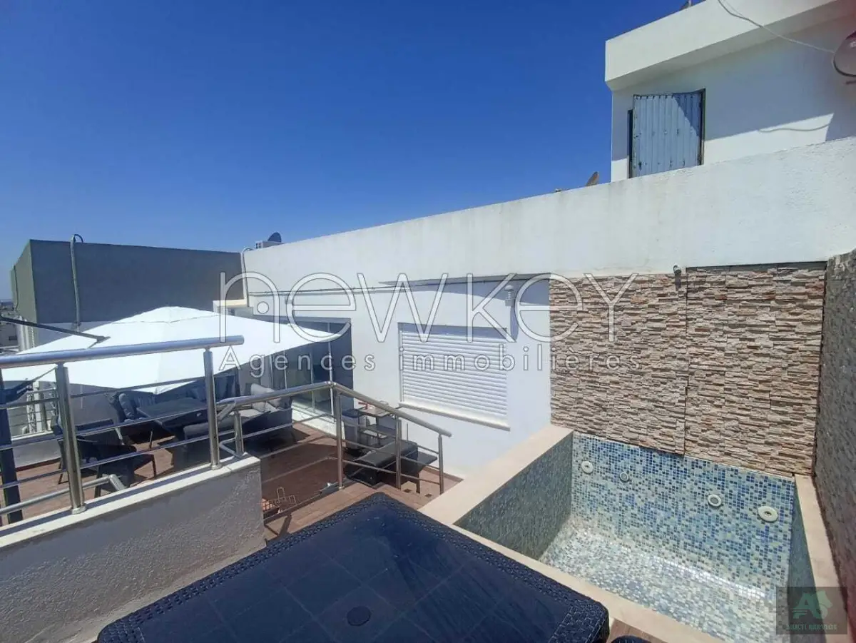 Appartement s+3 à la Marsa