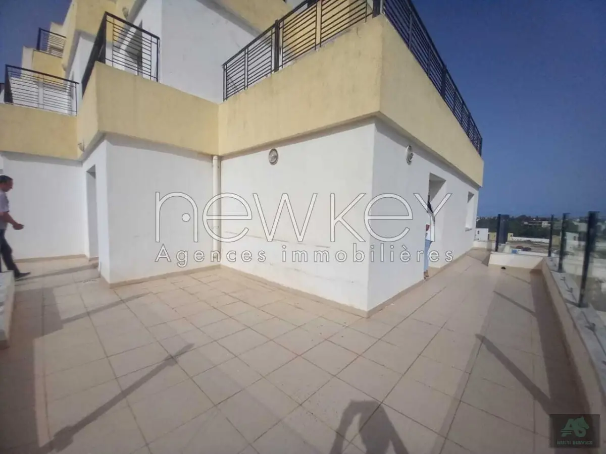 Appartement s+3 meublé à Gammarth