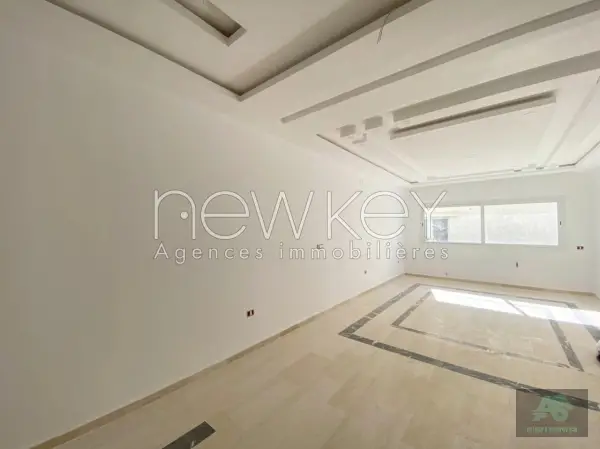 Un Appartement S+2 A Louer à La Soukra