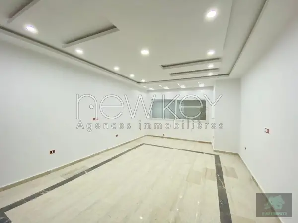 Un Appartement S+3 à Louer à La Soukra