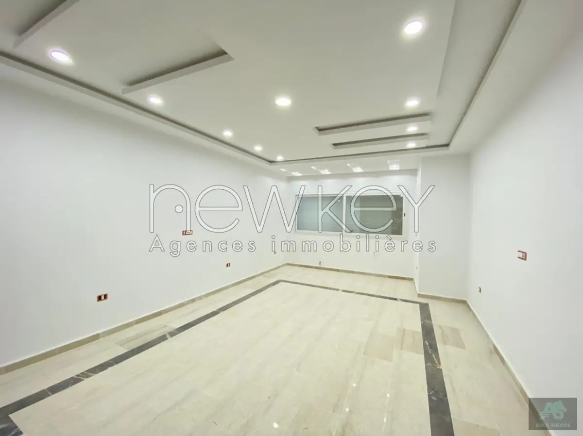 Un Appartement S+3 à Louer à La Soukra