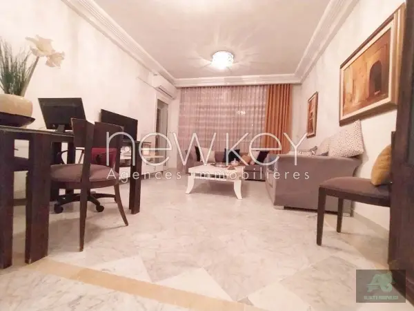 Appartement S+3 à vendre à L'Aouina