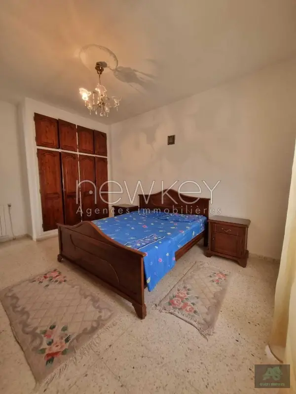 Etage de villa S+2 meublé à la Marsa