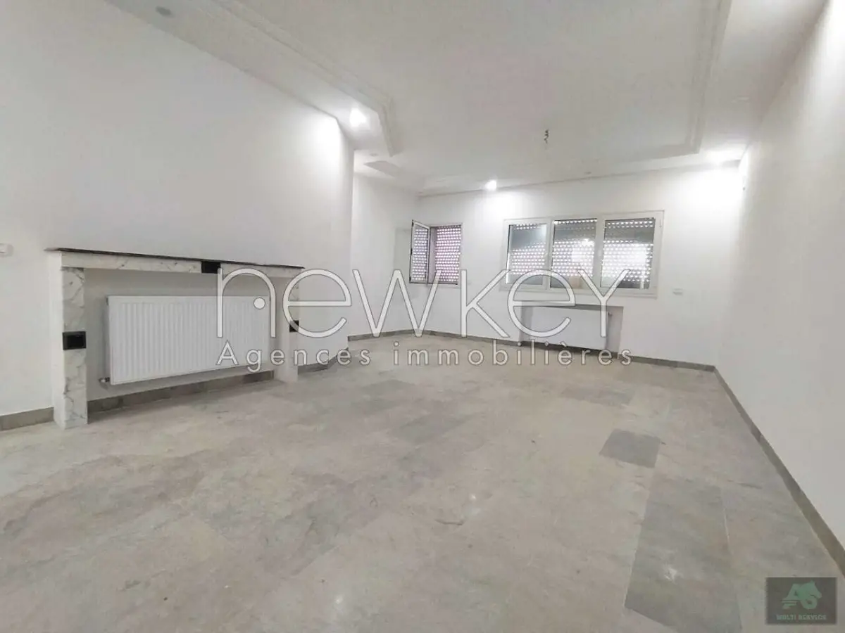 Appartement S+2 Haut Standing à La Soukra