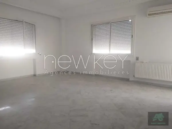 Un Appartement S+2 à louer à Ain Zaghouan Nord