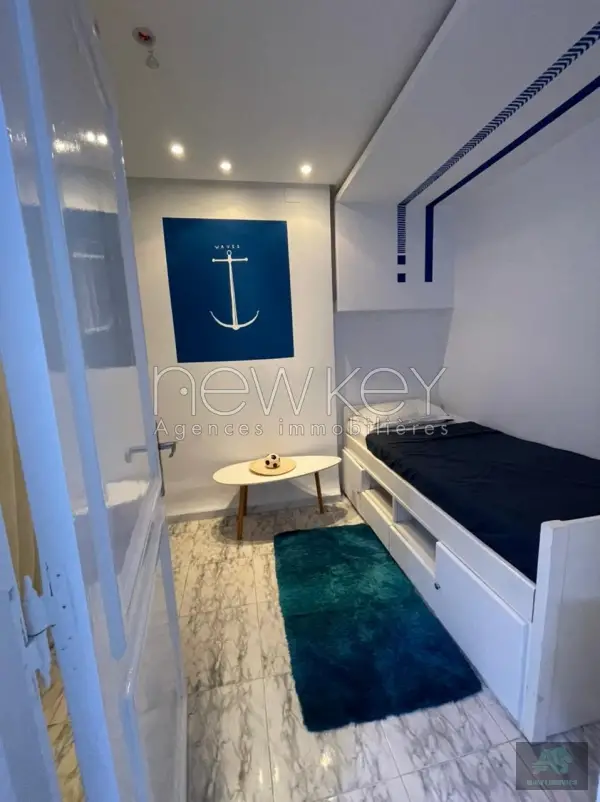 Duplex s+3 meublé à la Marsa